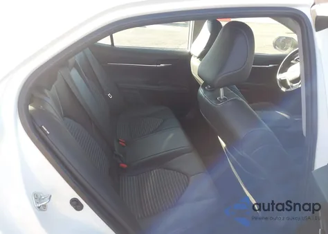 2022 Toyota Camry Se z USA, uszkodzony, nr VIN 4T1G11AK1NU037443